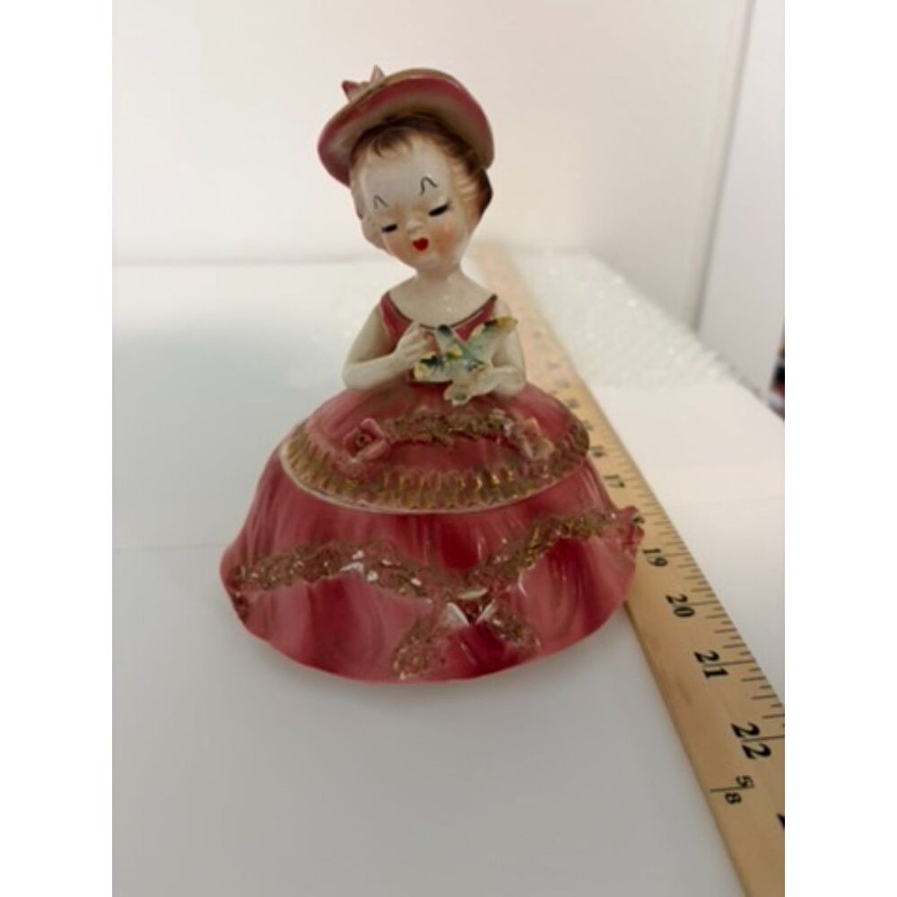 Vintage 1950s Arnart Creation Figurine Girl "Cherchez La Femme" 7616 Josef trink